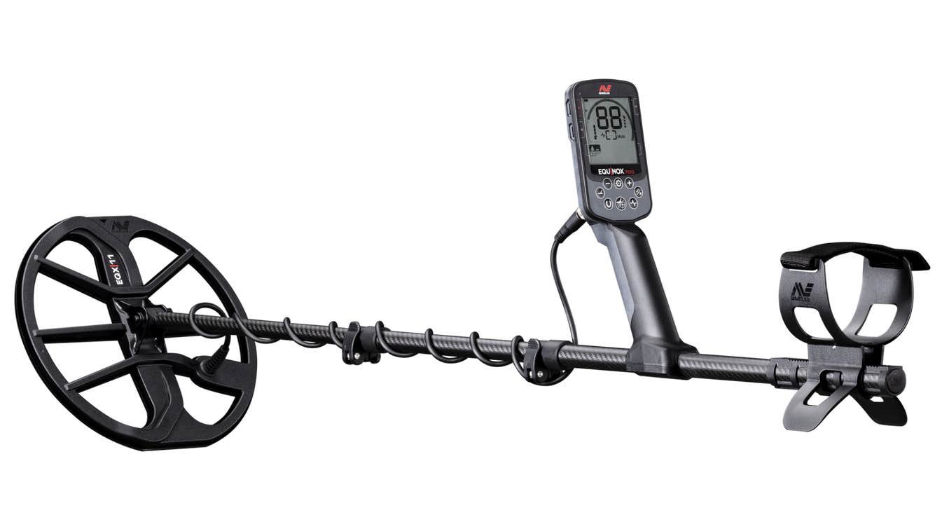 بطاقة مواصفات توضيحية وليست صورة الجهاز — Minelab EQUINOX 700